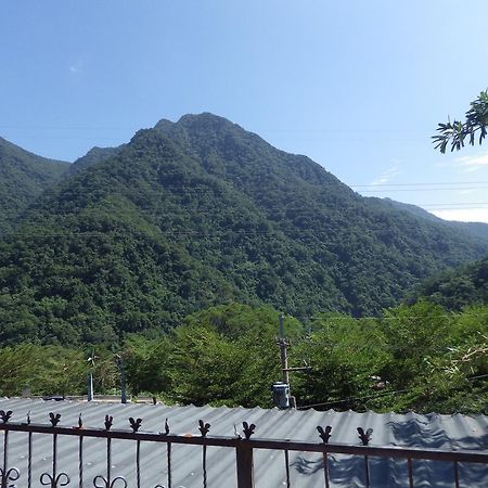 Hotel Courier Station Wulai Exterior foto