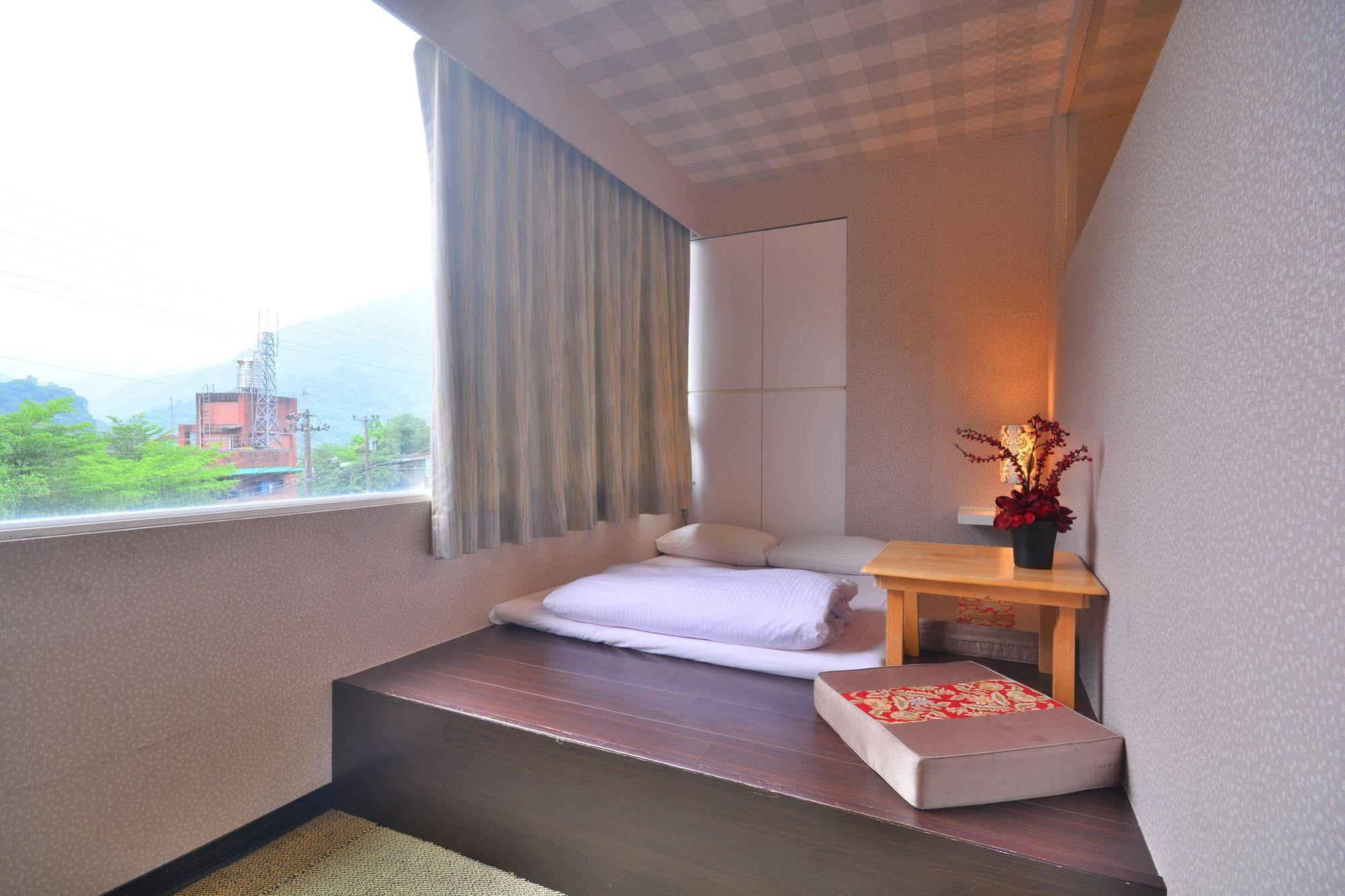 Hotel Courier Station Wulai Exterior foto