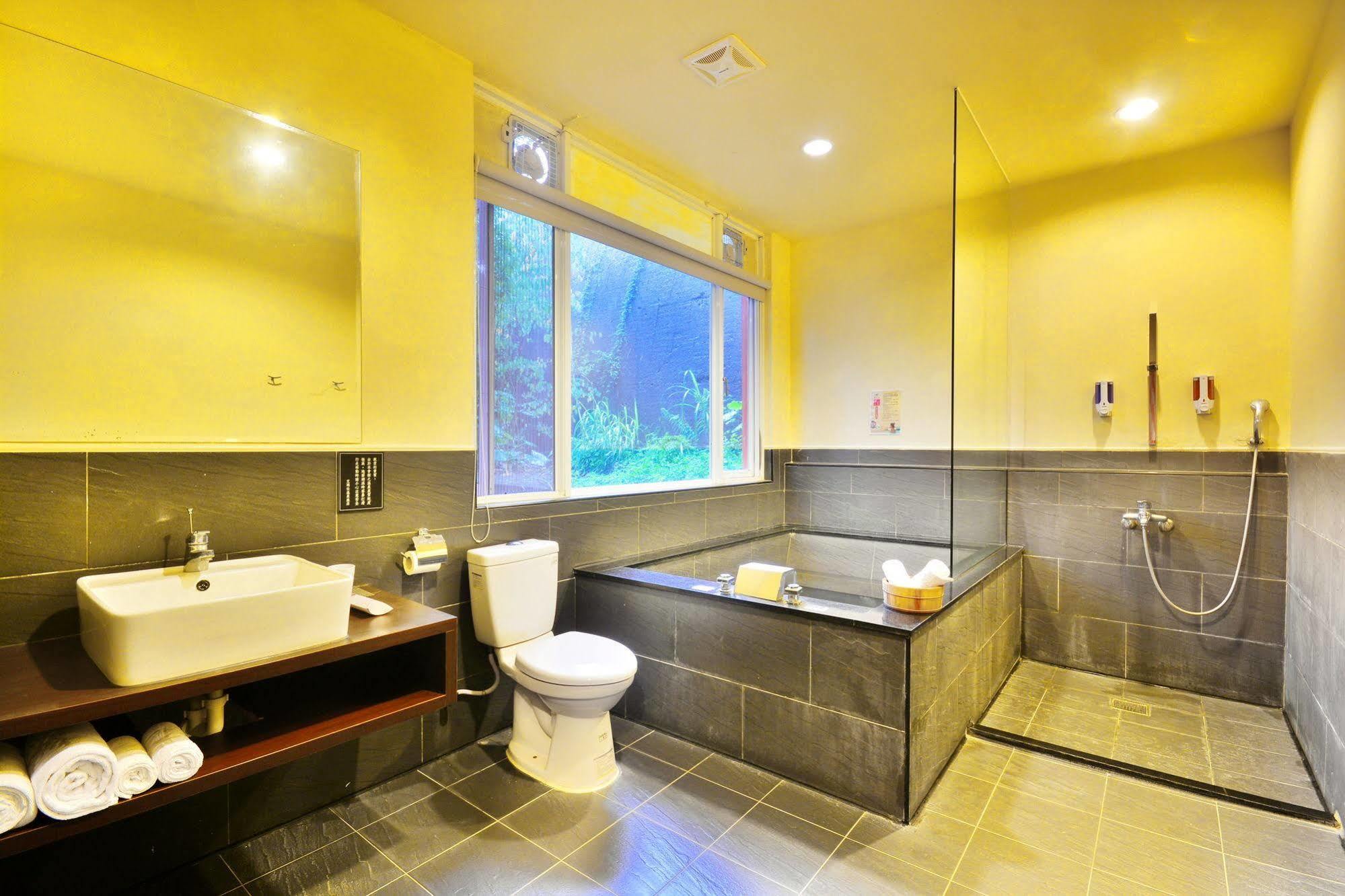 Hotel Courier Station Wulai Exterior foto